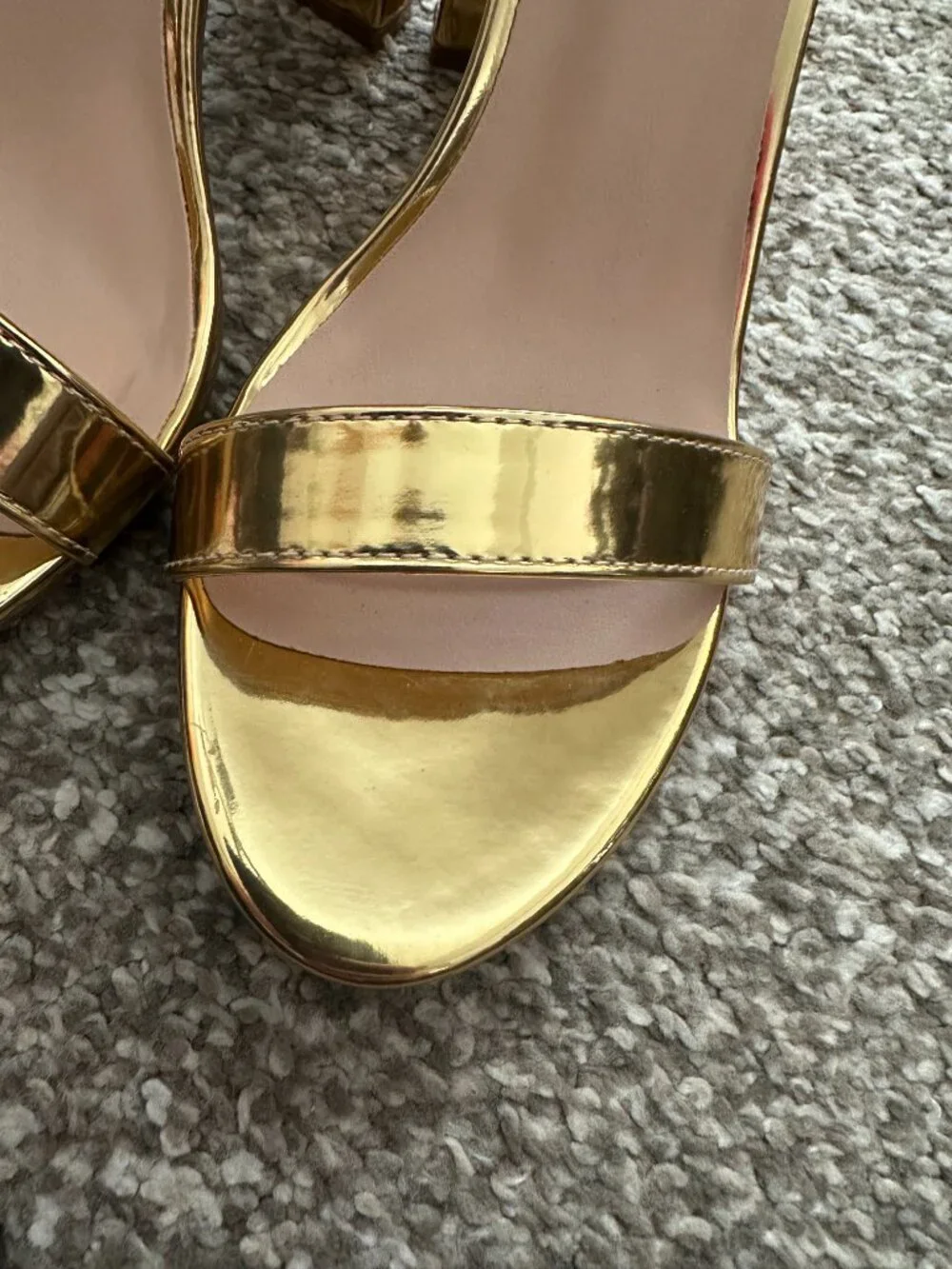 DREAM PAIRS (8) Metallic Gold Hi-Chunk High Heels Sandals Chunky Ankle Patent